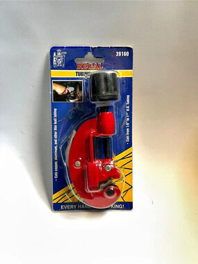 Regal Tubing Cutter 39160 Red & Black NWT